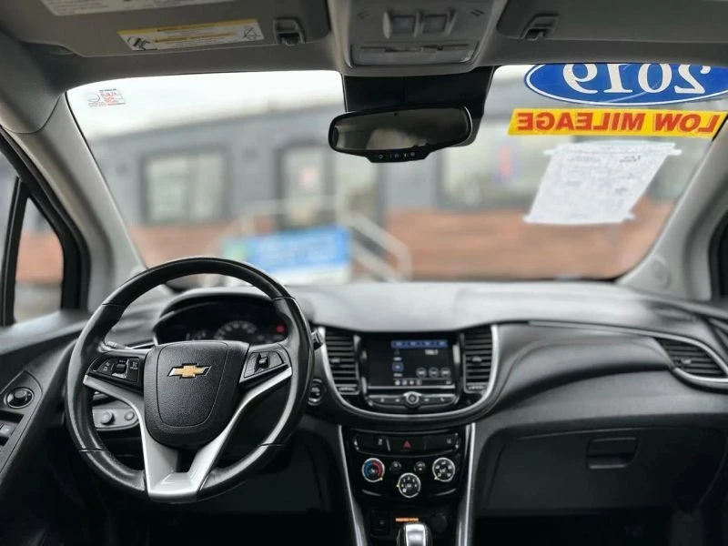 2019 Chevrolet Trax - Image 11 of 12
