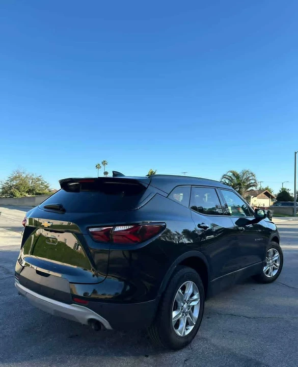 2019 Chevrolet Blazer - Image 6 of 9