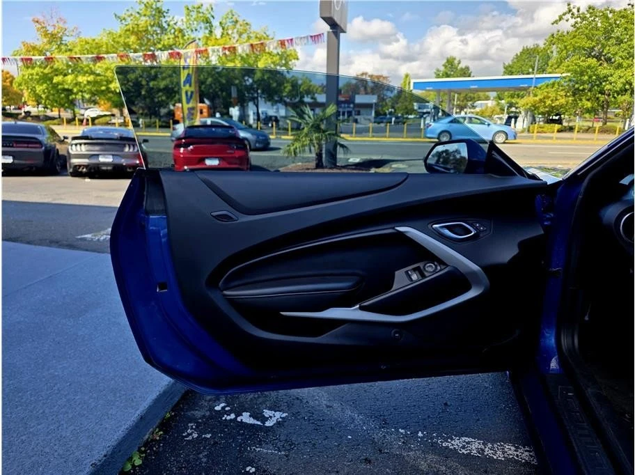 2019 Chevrolet Camaro 6th Gen - Image 15 of 19