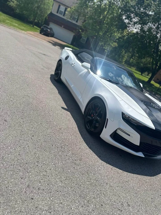 2019 Chevrolet Camaro SS 6th Gen - Image 2 of 13
