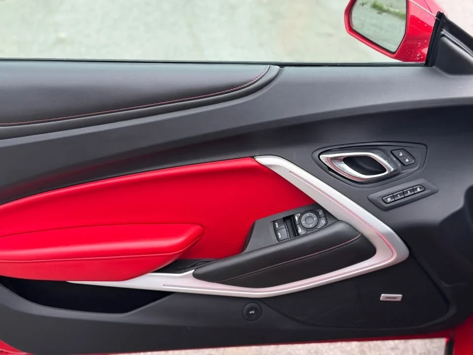 2019 Chevrolet Camaro SS 6th Gen - Image 8 of 20
