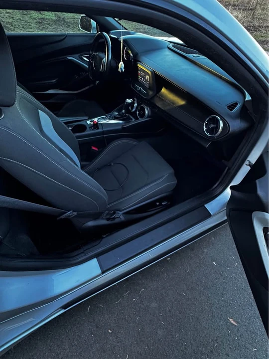 2019 Chevrolet Camaro 6th Gen - Image 12 of 17