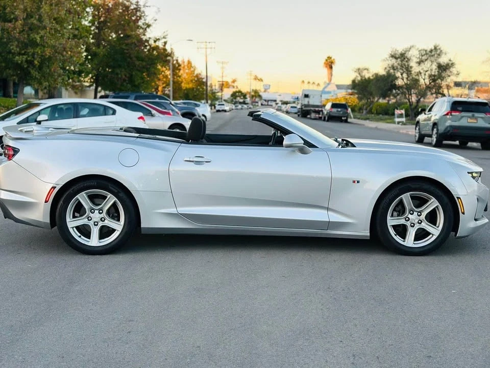 2019 Chevrolet Camaro 6th Gen - Image 9 of 16