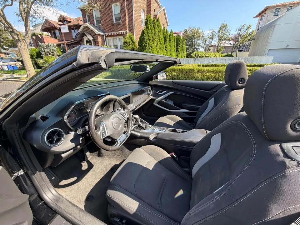 2019 Chevrolet Camaro SS 6th Gen - Image 5 of 10