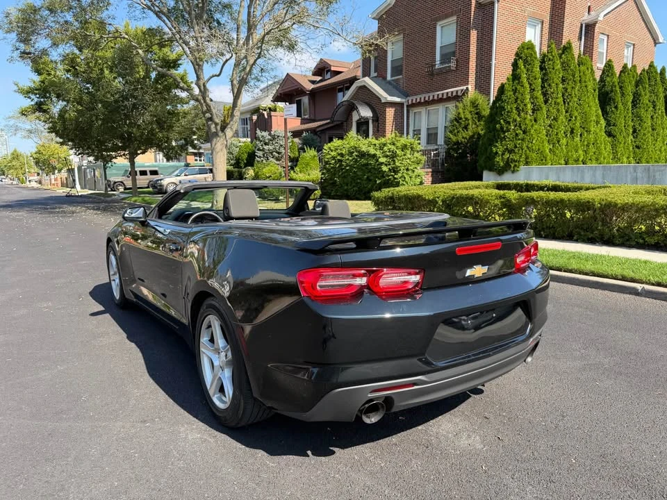 2019 Chevrolet Camaro SS 6th Gen - Image 2 of 10