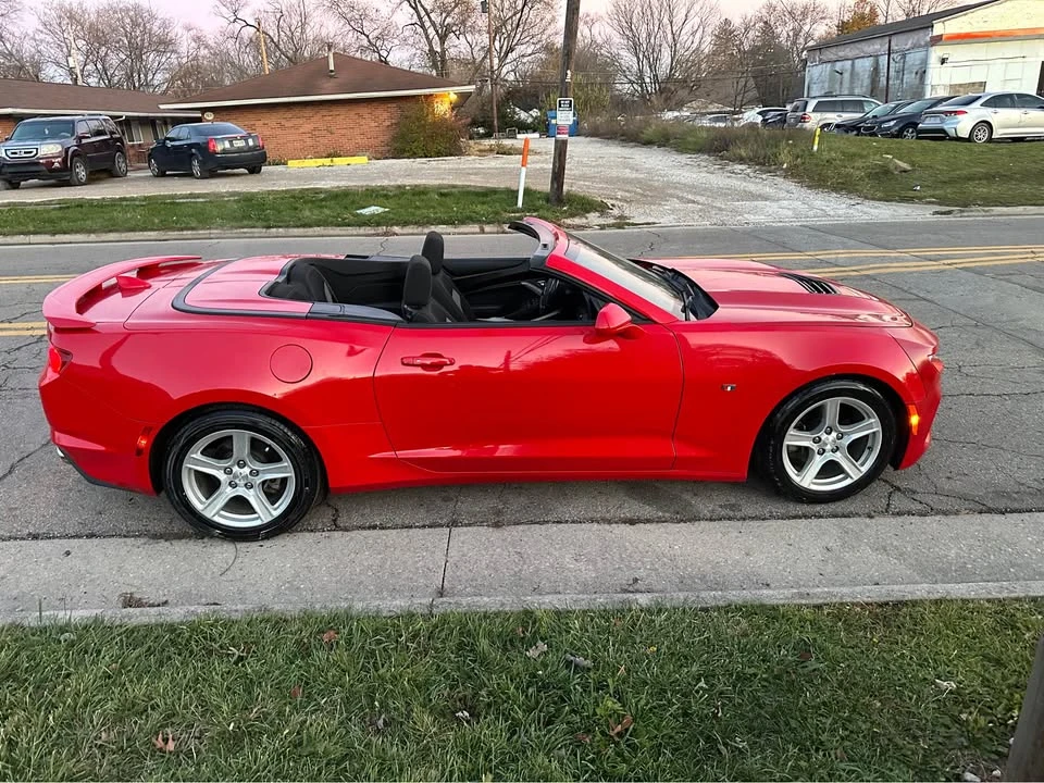 2019 Chevrolet Camaro SS 6th Gen - Image 5 of 12
