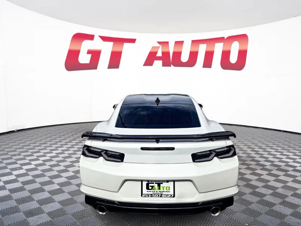 2019 Chevrolet Camaro SS 6th Gen - Image 6 of 15