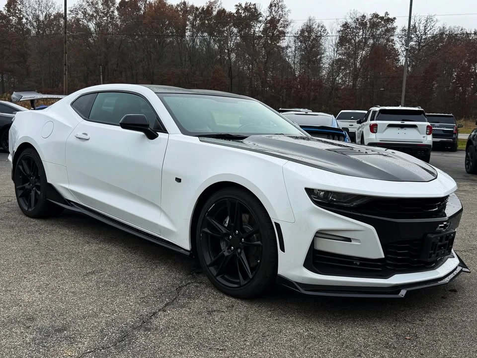 2019 Chevrolet Camaro SS 6th Gen - Image 5 of 18