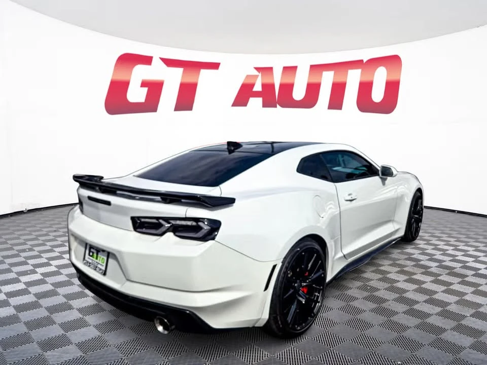 2019 Chevrolet Camaro SS 6th Gen - Image 7 of 15