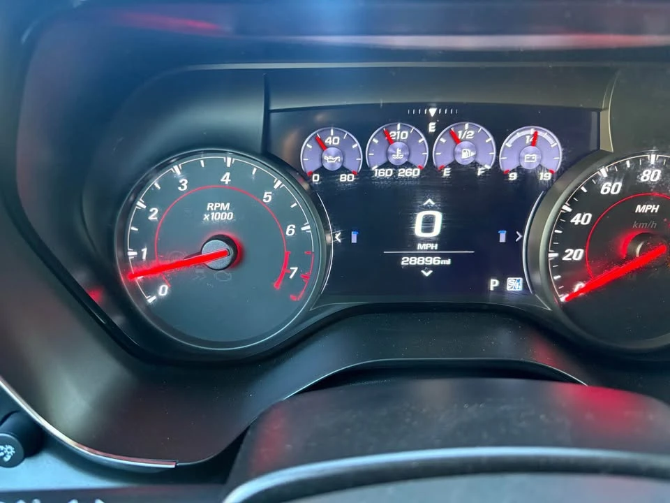 2019 Chevrolet Camaro SS 6th Gen - Image 5 of 10