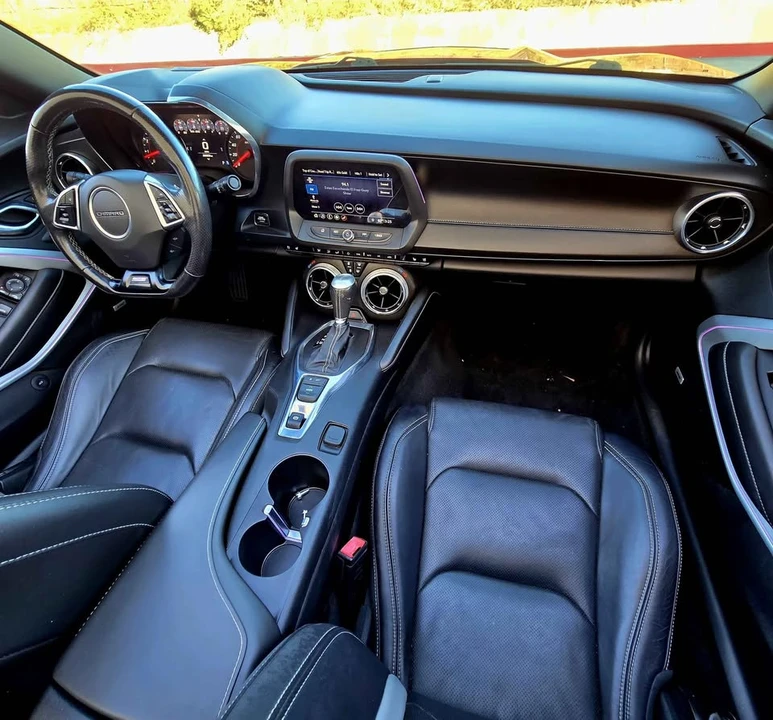 2019 Chevrolet Camaro SS 6th Gen - Image 7 of 8
