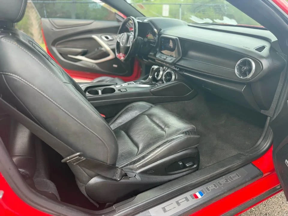 2019 Chevrolet Camaro SS 6th Gen - Image 9 of 13