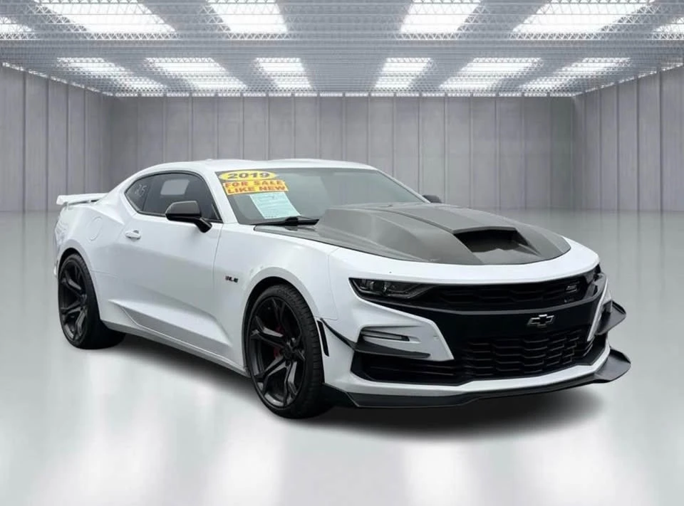 2019 Chevrolet Camaro SS 6th Gen - Image 2 of 7