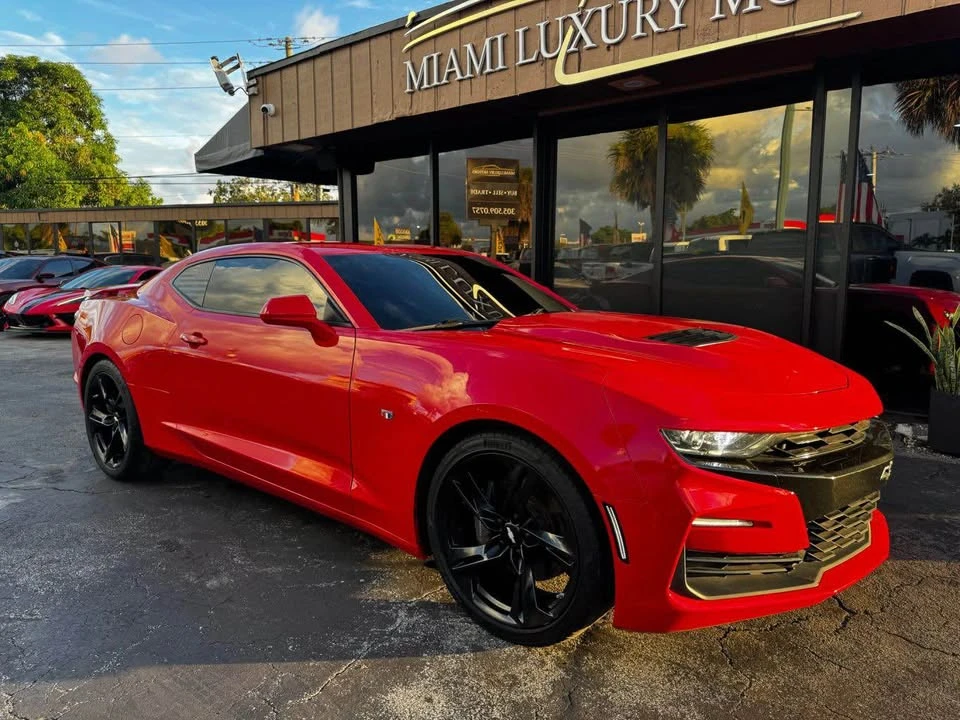 2019 Chevrolet Camaro SS 6th Gen - Image 2 of 15