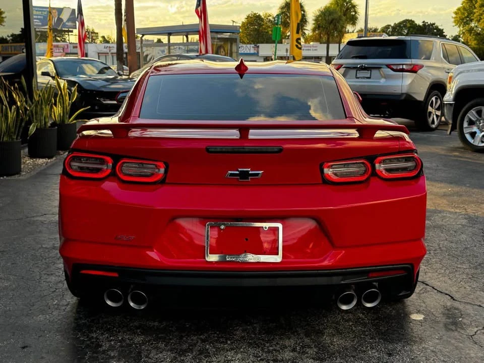 2019 Chevrolet Camaro SS 6th Gen - Image 5 of 15