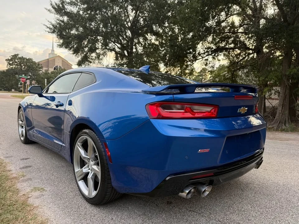 2019 Chevrolet Camaro SS 6th Gen - Image 2 of 10