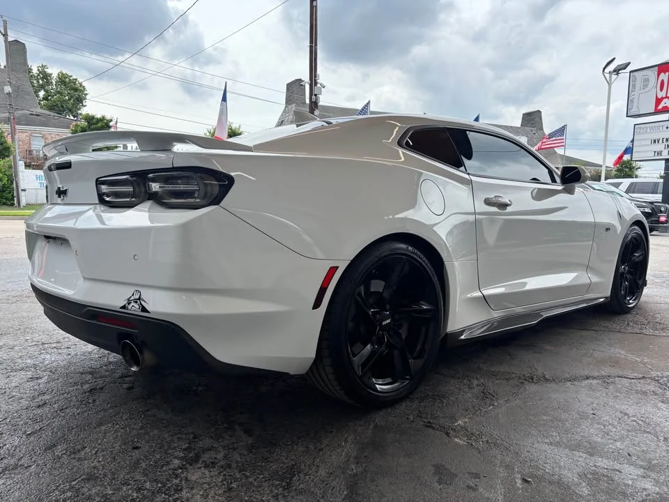 2019 Chevrolet Camaro SS 6th Gen - Image 4 of 12