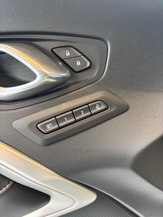 2019 Chevrolet Camaro SS 6th Gen - Image 10 of 12