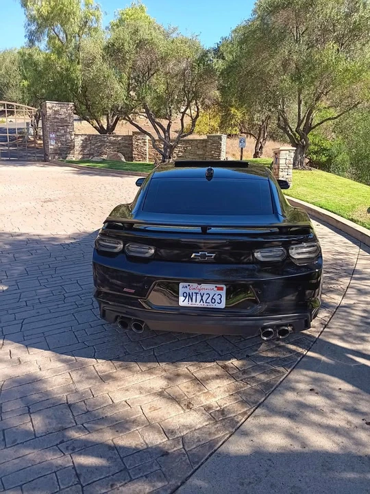 2019 Chevrolet Camaro SS 6th Gen - Image 6 of 9