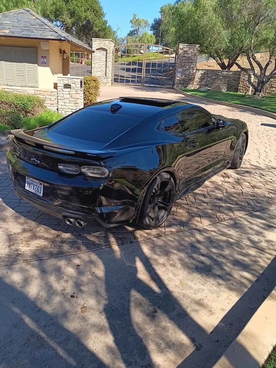 2019 Chevrolet Camaro SS 6th Gen - Image 5 of 9