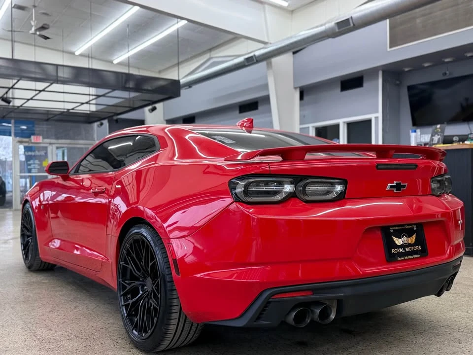 2019 Chevrolet Camaro SS 6th Gen - Image 16 of 19