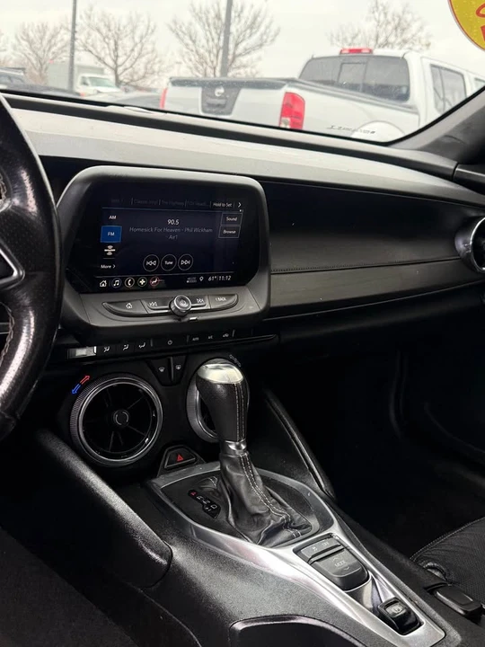 2019 Chevrolet Camaro SS 6th Gen - Image 8 of 19