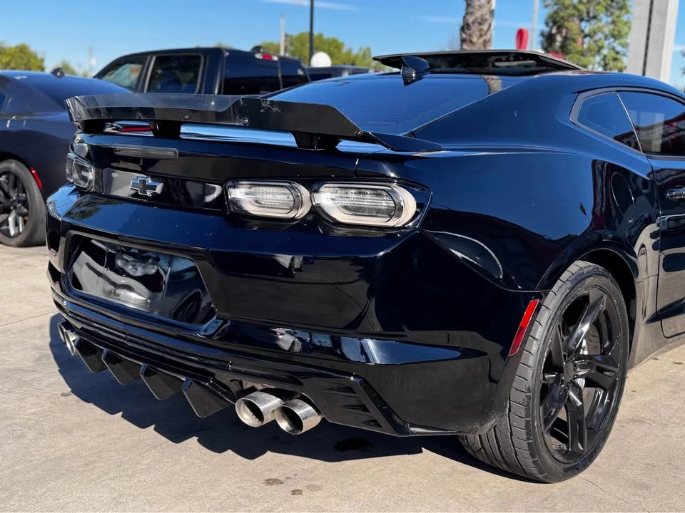 2019 Chevrolet Camaro SS 6th Gen - Image 8 of 18