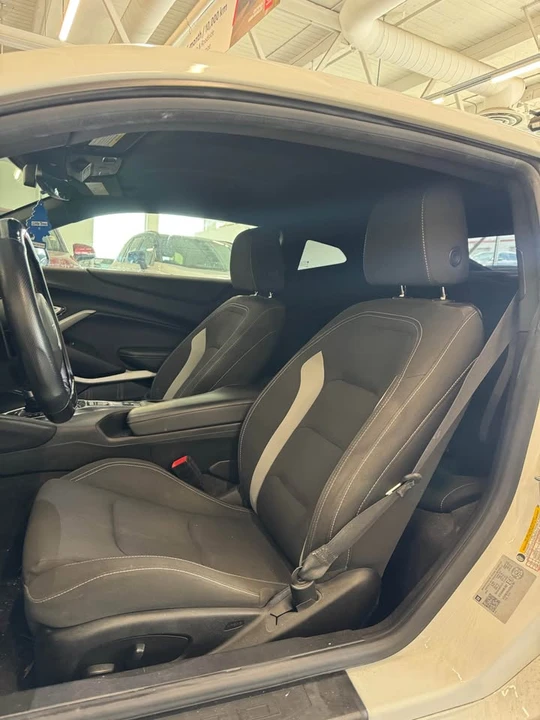 2019 Chevrolet Camaro 6th Gen - Image 10 of 16
