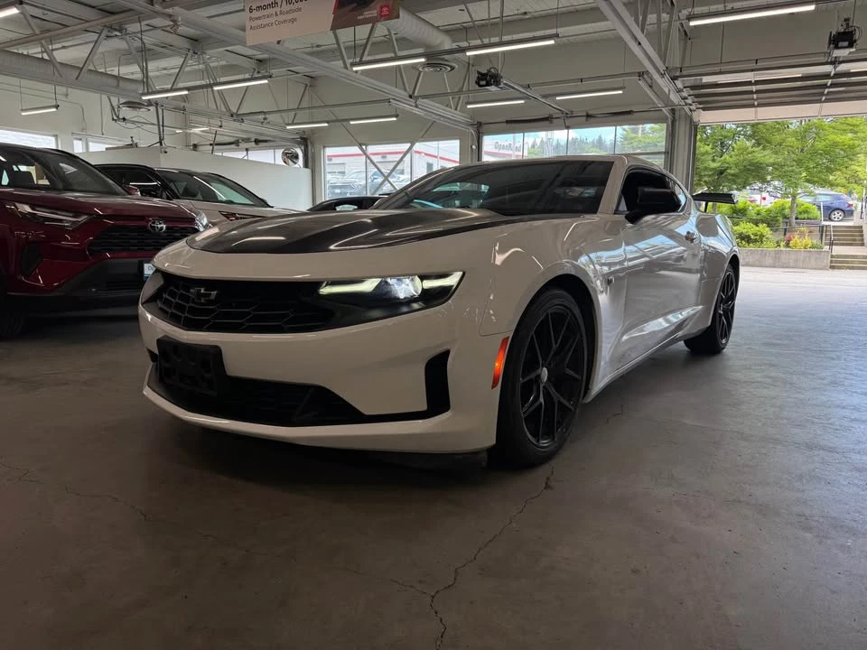 2019 Chevrolet Camaro 6th Gen - Image 2 of 16