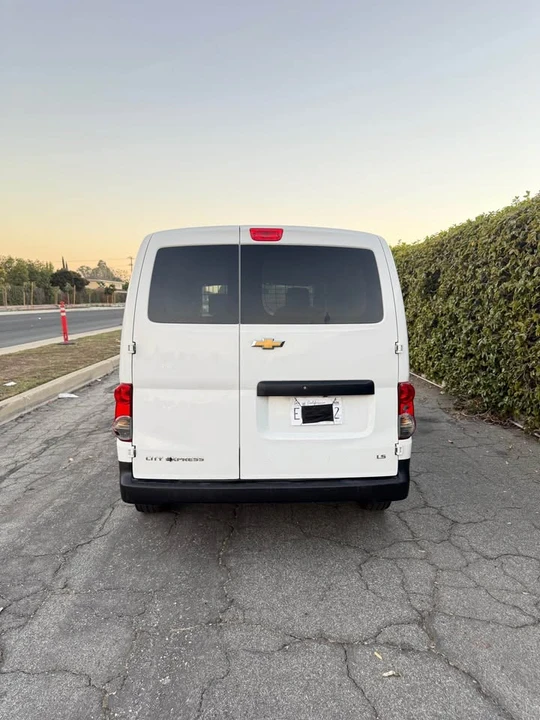 2019 Chevrolet Express - Image 4 of 13