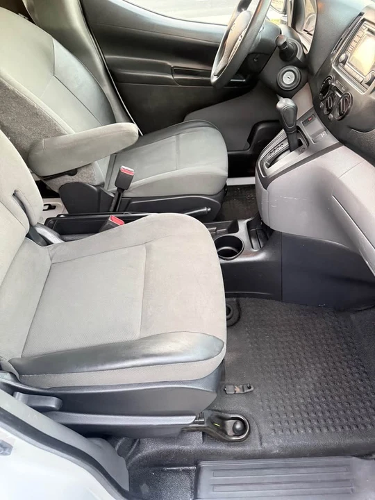 2019 Chevrolet Express - Image 7 of 13