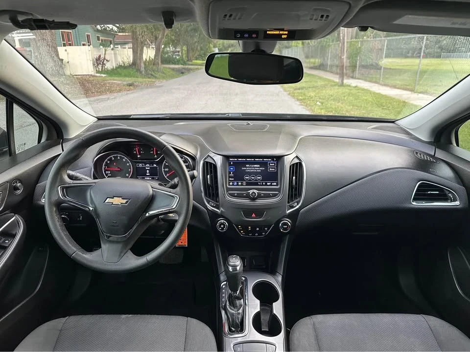 2019 Chevrolet Cruze - Image 7 of 14