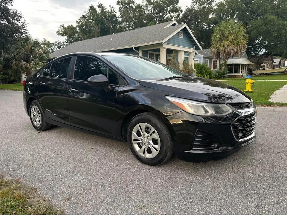 2019 Chevrolet Cruze - Image 12 of 14
