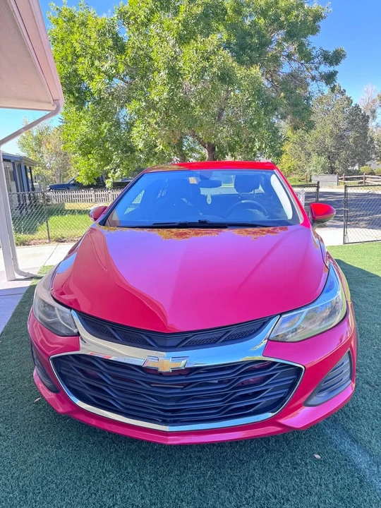 2019 Chevrolet Cruze - Image 2 of 13