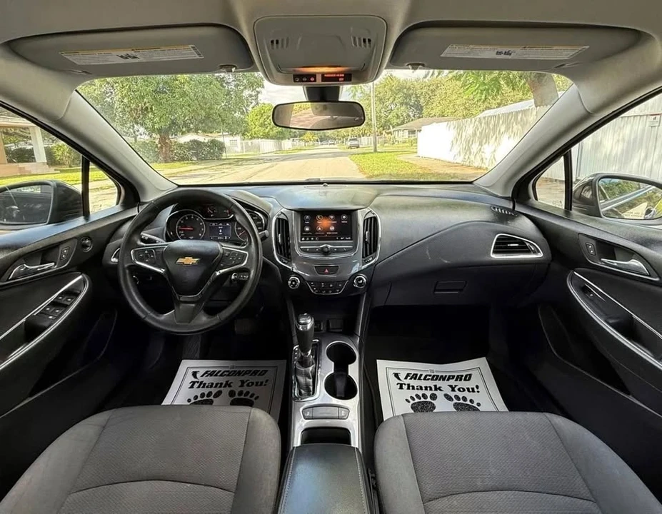 2019 Chevrolet Cruze - Image 13 of 20