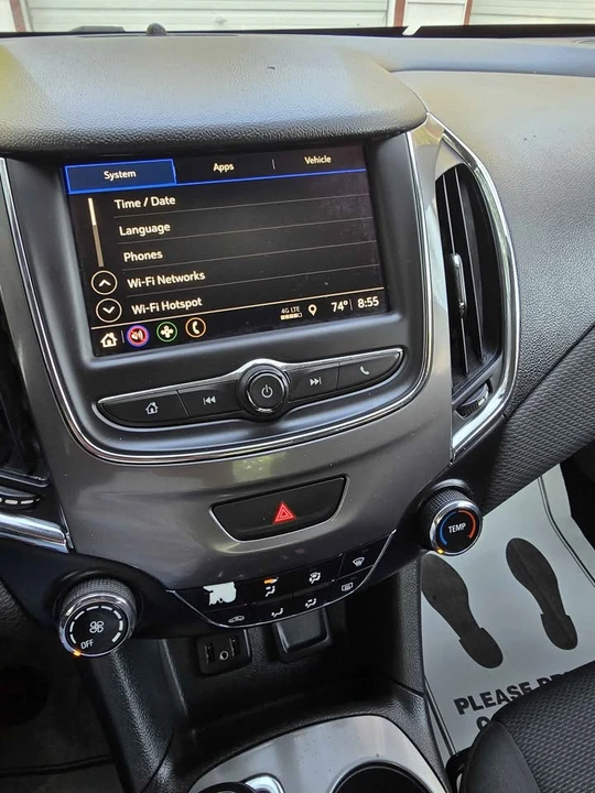 2019 Chevrolet Cruze - Image 12 of 14