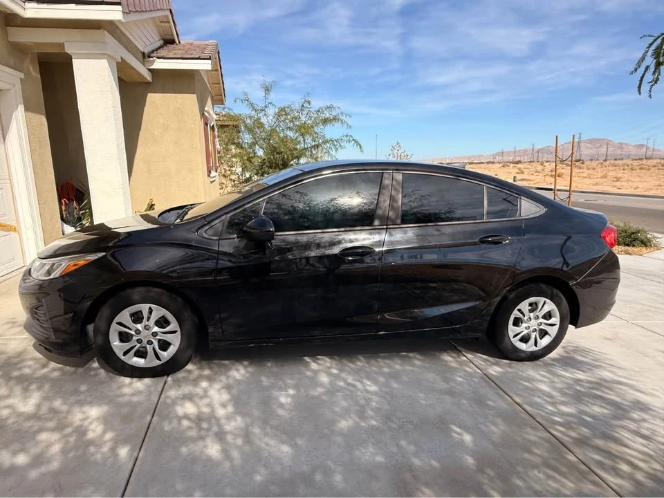 2019 Chevrolet Cruze - Image 2 of 7