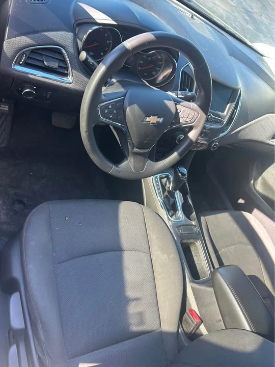 2019 Chevrolet Cruze - Image 3 of 4