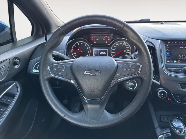 2019 Chevrolet Cruze - Image 14 of 20