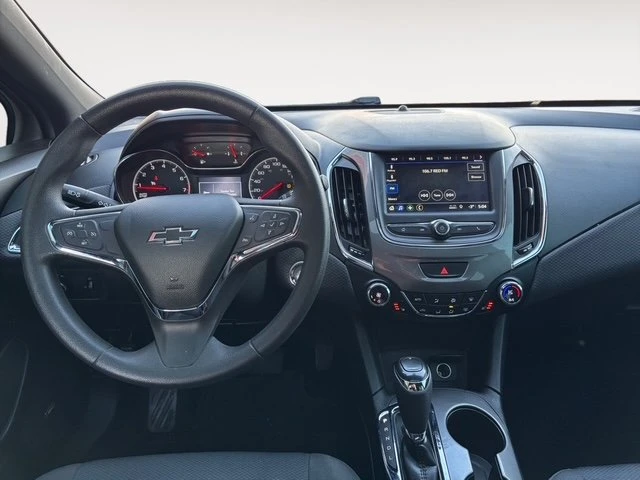 2019 Chevrolet Cruze - Image 12 of 20