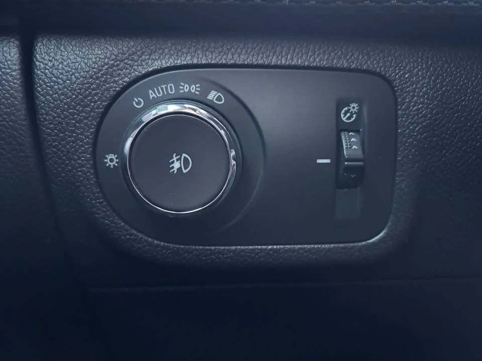 2019 Chevrolet Cruze - Image 20 of 20