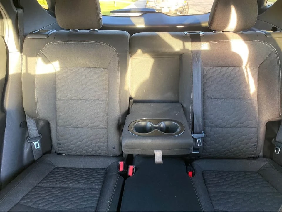 2019 Chevrolet Equinox - Image 2 of 10