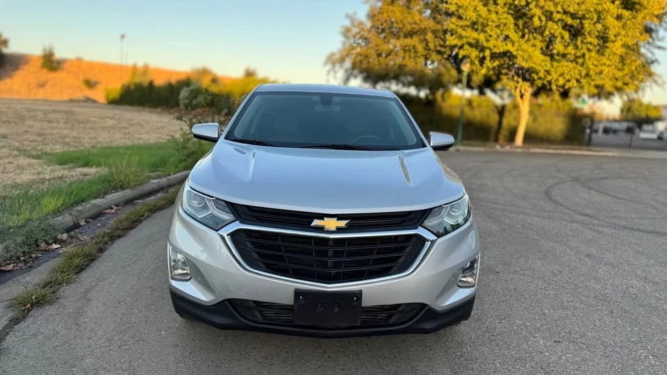 2019 Chevrolet Equinox - Image 2 of 9
