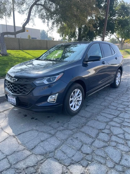 2019 Chevrolet Equinox - Image 2 of 10