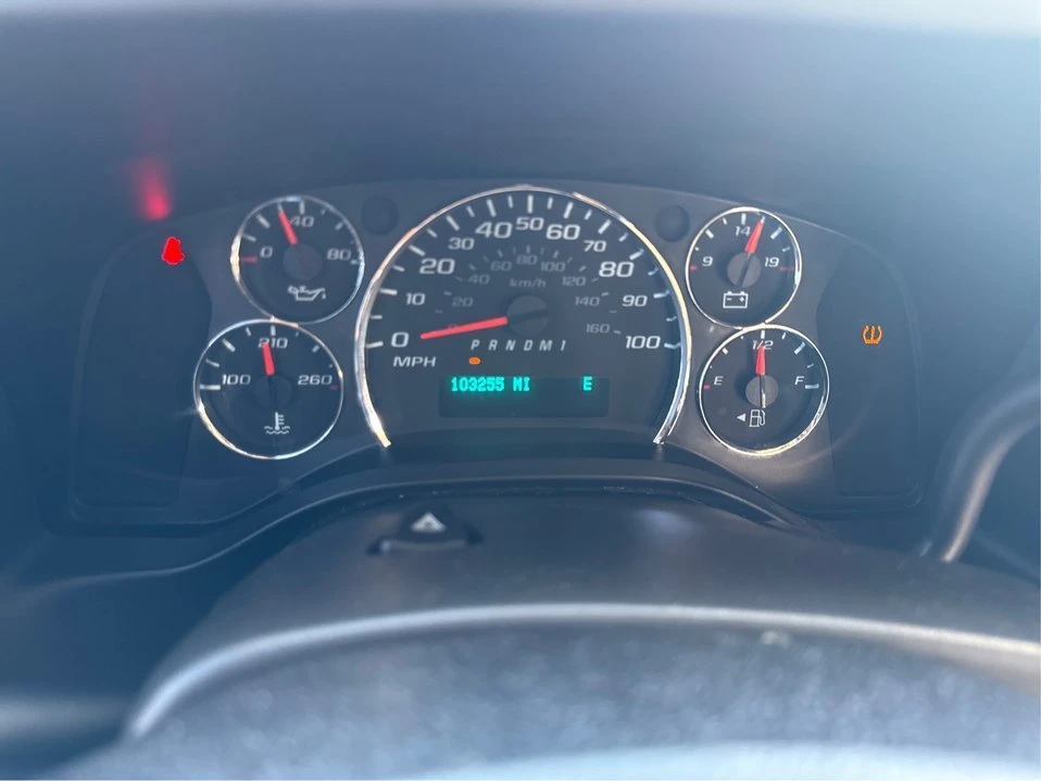 2019 Chevrolet Express - Image 15 of 20