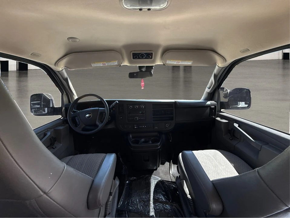 2019 Chevrolet Express - Image 20 of 20