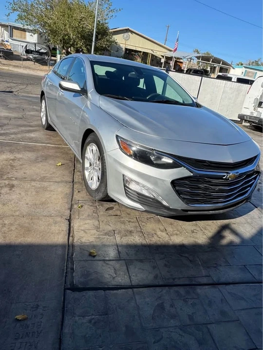 2019 Chevrolet Malibu - Image 3 of 20
