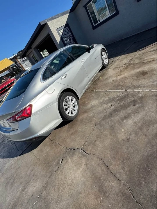 2019 Chevrolet Malibu - Image 18 of 20