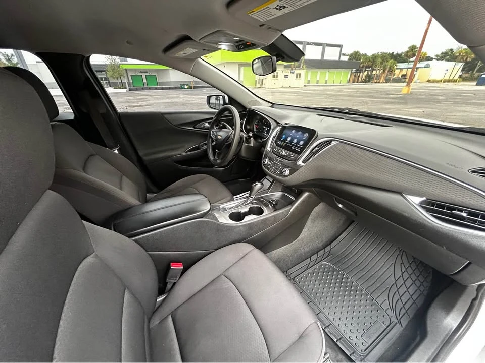 2019 Chevrolet Malibu - Image 12 of 15