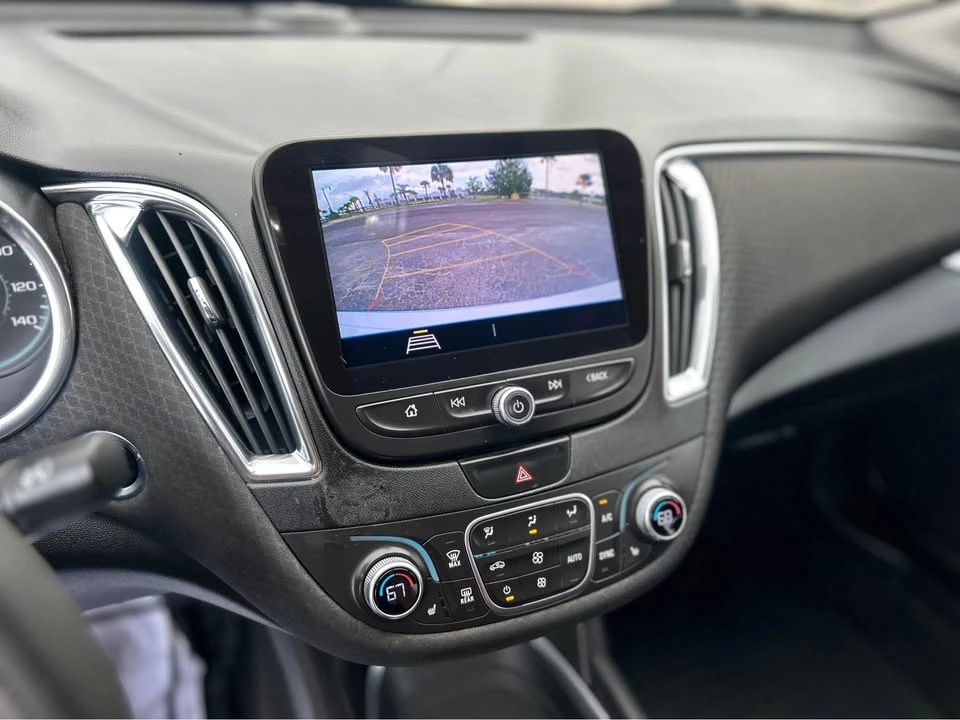 2019 Chevrolet Malibu - Image 15 of 15